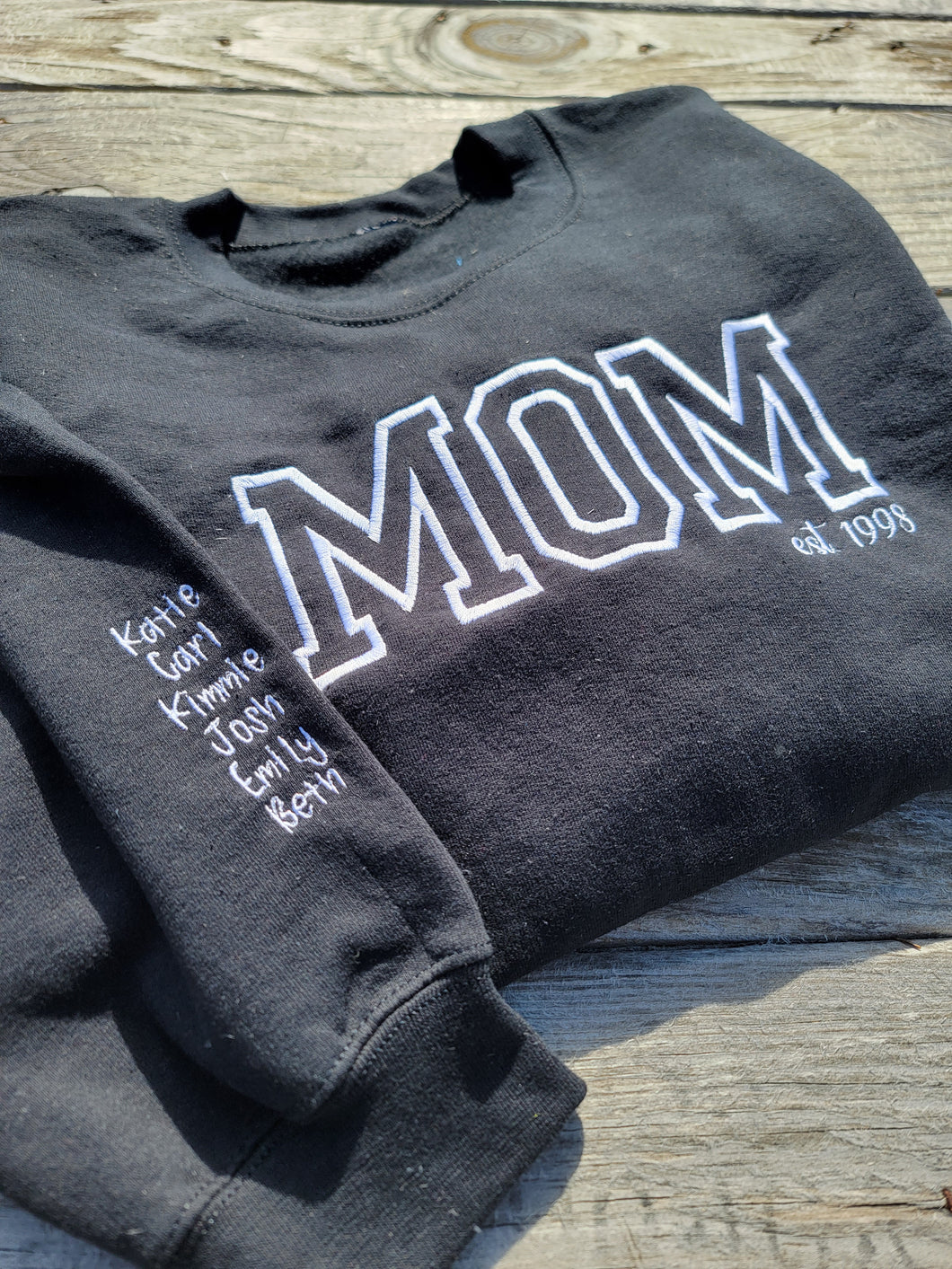MOM CREWNECK Embroidered Sweatshirt * Personalize*